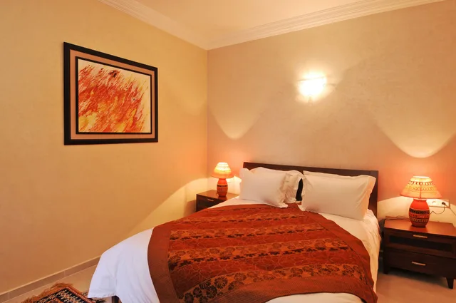 شقة فاخرة بسريرين منفصلين وسرير كوين بغرفتي نوم مع أريكة، Aparthotel Les Oliviers Suites And Spa 1/3