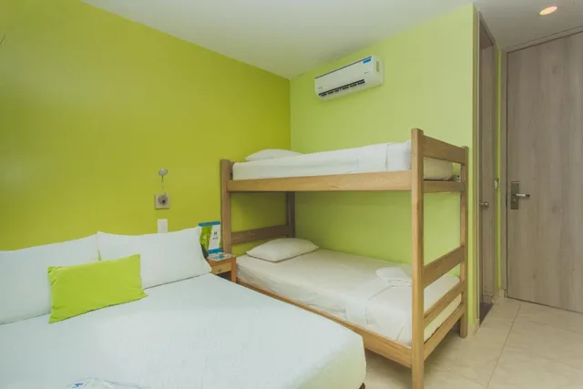 غرفة رباعية، Hotel Aixo Suites By Geh Suites 3/4