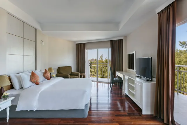 1 Bedroom, Suite, King Bed, Sea Pine View، Seapine Beach Golf and Resort Hua Hin 1/2
