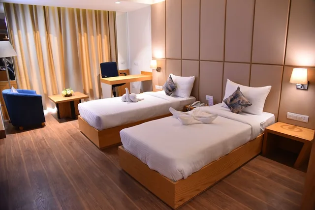 غرفة تنفيذية بسرير كينج بإطلالة على المدينة، Hotel Narayanam 6/10
