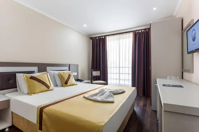 غرفة قياسية بسريرين مزدوجين، AYHAN HOTEL 1/1