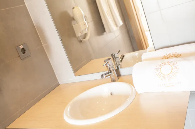 غرفة قياسية مفردة، Hotel Da Luz 2/2