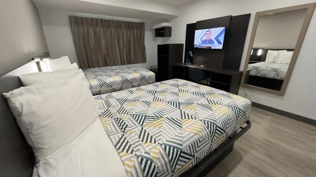 غرفة بسريرين مزدوجين، Motel6 Atlanta, GA - Downtown 7/10