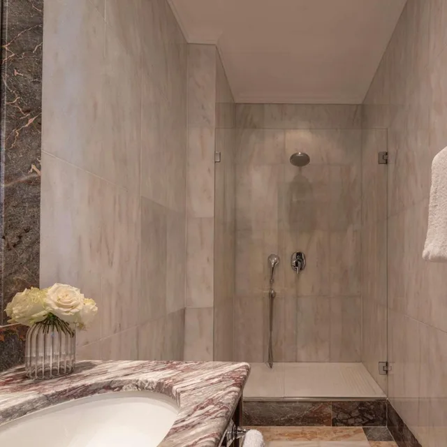 غرفة بريميوم بسرير مزدوج أو سريرين منفصلين، Anantara Palazzo Naiadi 3/3
