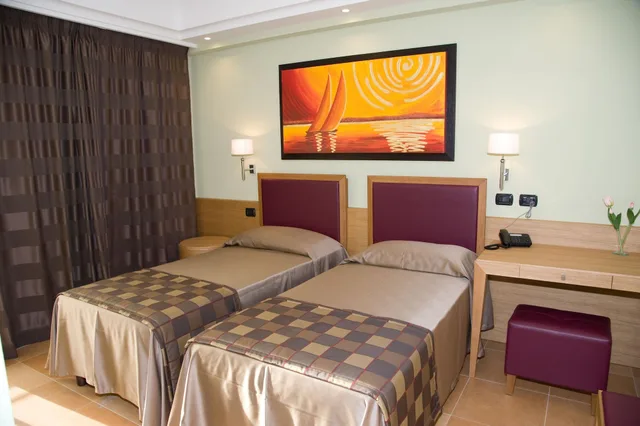 Standard, Artemis Hotel 1/6