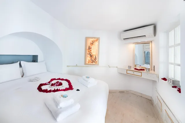 فيلا بإطلالة على البحر، Hyperion Oia Suites 1/1