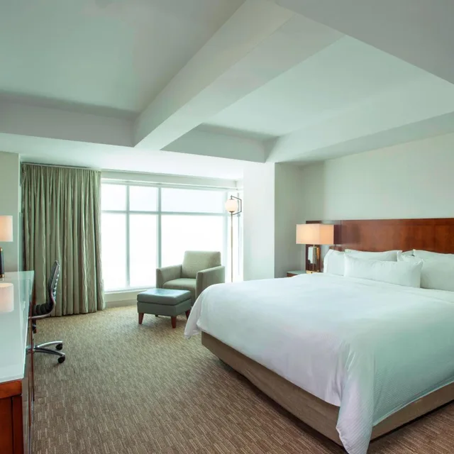 غرفة بسرير كينج بإطلالة على الحديقة، The Westin Boston Seaport District 1/4