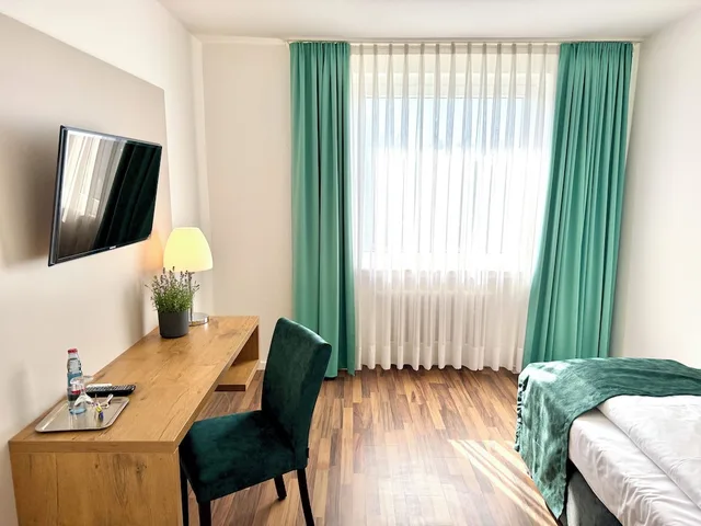 غرفة مفردة بسرير فردي، Stadthotel Langenfeld 3/7