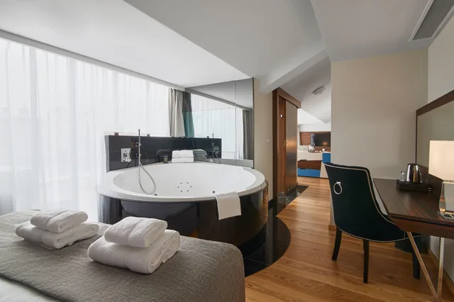 جناح بسرير كينج، Inx Design Hotel 1/1