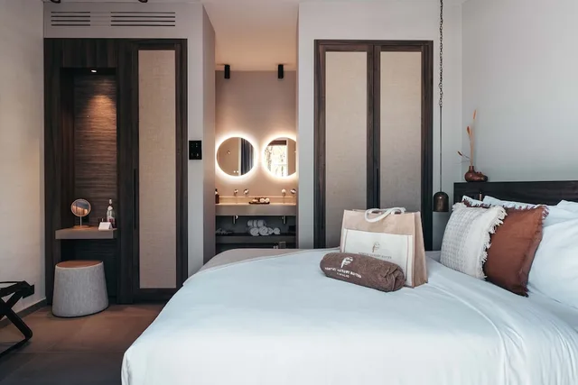 جناح بسرير كينج وسرير فردي، The Kontiki Curacao Beach Resort 3/4