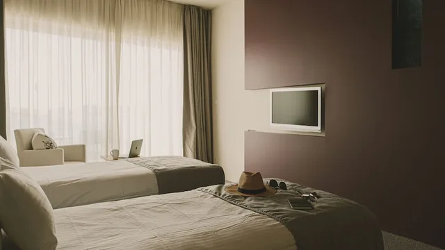 غرفة سوبيريور بسريرين منفصلين بإطلالة على البحر بشرفة، Hotel Split 7/9