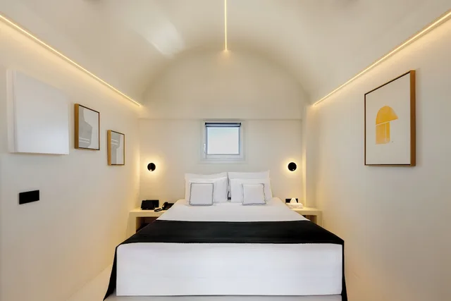 Mini, Premium, Queen Bed, Caldera View, Plunge Pool، Rocabella Deluxe Suites And Spa 2/10