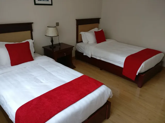 شقة بريميوم بسرير كينج وسريرين منفصلين بغرفتي نوم، Fenesi Gardens Apartments 4/10