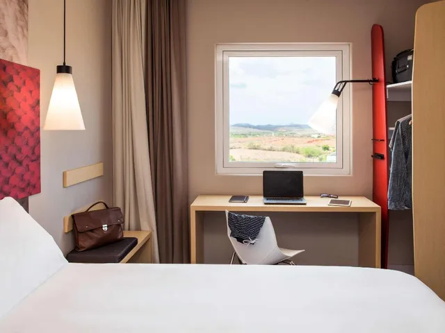 غرفة كبيرة بسرير مزدوج، Ibis Tijuana 6/6