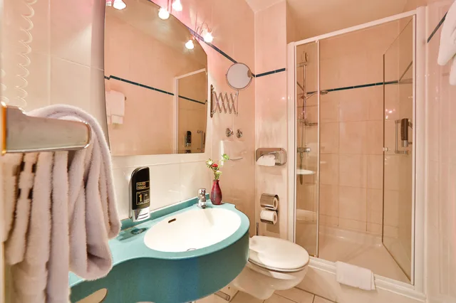 غرفة قياسية بسرير مزدوج، Hotel Prasident 4/4
