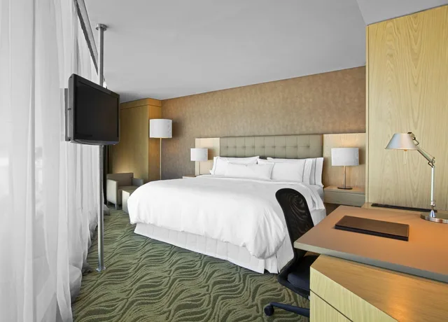 Deluxe, Double Bed, THE WESTIN GUADALAJARA 2/4