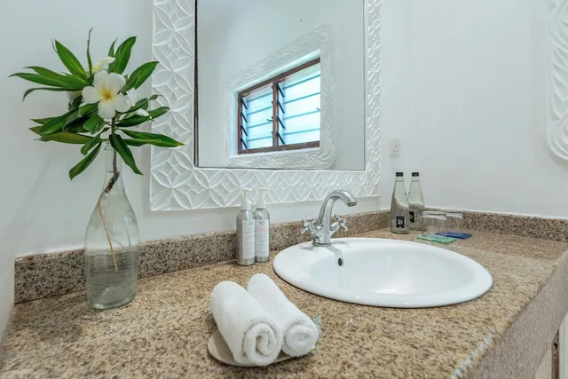 جناح عائلي بسريرين كينج بإطلالة على البحر، Nomad Beach Resort 8/8