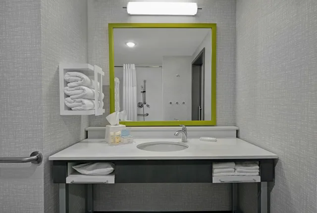 Room, 2 Queen Beds, Hampton Inn Suites Macclenny I 10 4/4