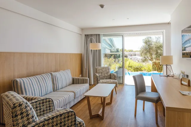 Suite, Twin Beds, Sofa, Adult Only, Private Pool، HOTEL 55 SANTO TOMAS 5/10