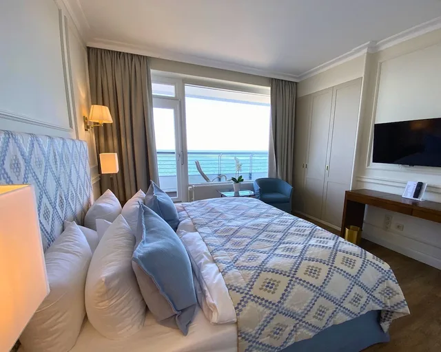2 Rooms, Panorama, Suite, Double Bed, Sea View، Grand Hotel Seeschlosschen Spa Golf Resort 1/8