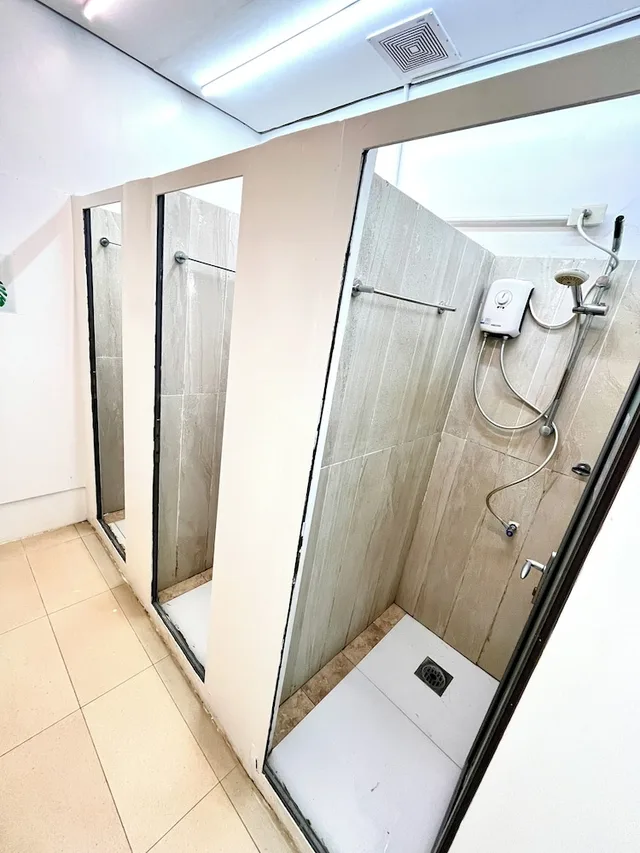 سكن مشترك مختلط أساسي بأسرّة بطابقين، Big Paul Hostel - Adults Only 1/1