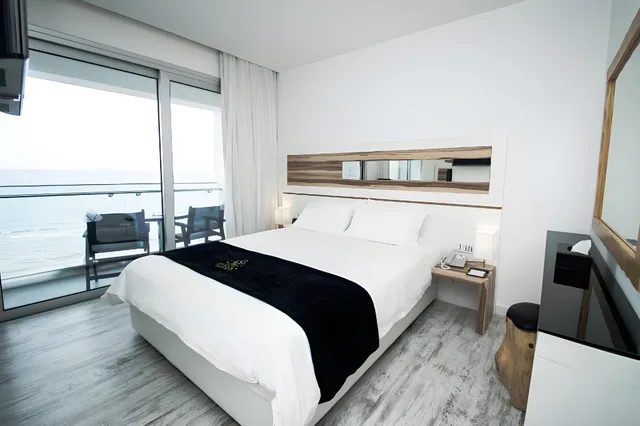 غرفة كلاسيكية بإطلالة على البحر، The Ciao Stelio Deluxe Hotel - Adults Only 1/1