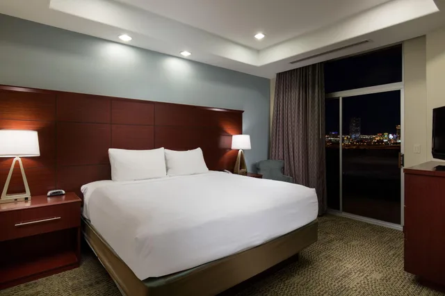 جناح بغرفة نوم واحدة بمطبخ، Staybridge Suites Las Vegas 1/9