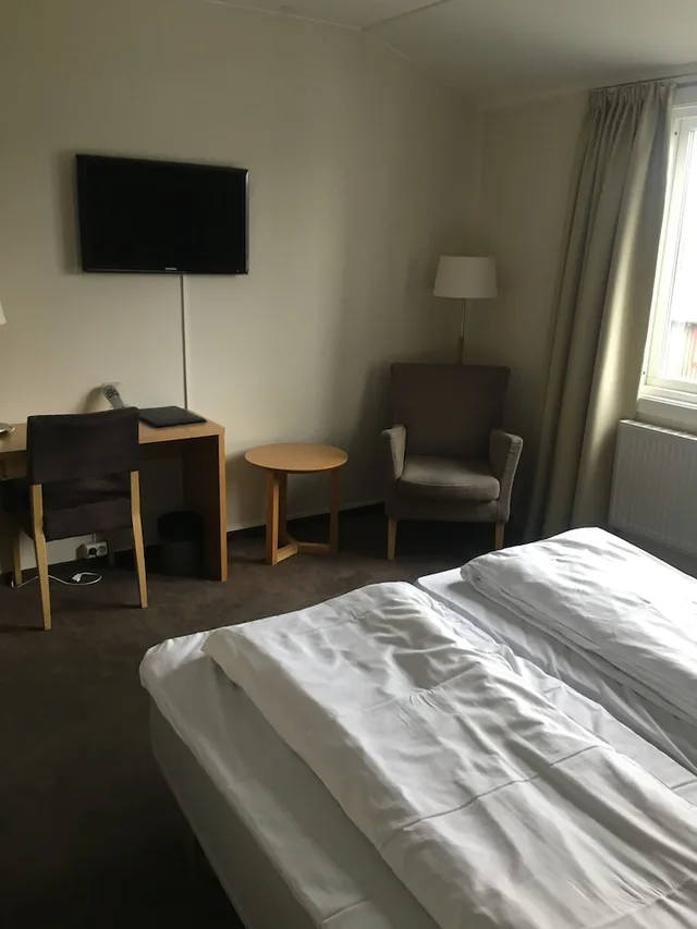 غرفة بسريرين منفصلين، Bergstadens Hotel 2/3