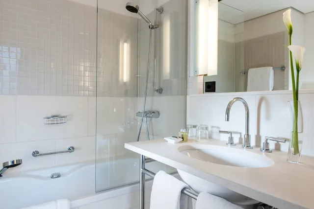 شقة بزنس بسرير كوين مع أريكة، Clipper Boardinghouse - Hamburg-Holzhafen 2/2