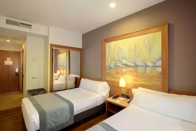 Room, Single, Double Bed, Catalonia Excelsior 8/10
