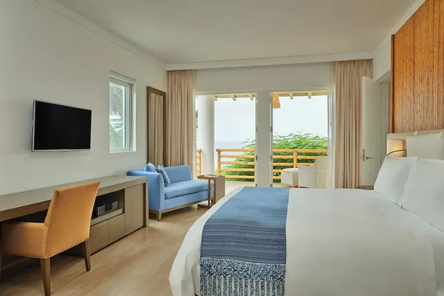 جناح بسرير كينج بإطلالة على الحديقة بشرفة مع أريكة، Hotel Paracas, a Luxury Collection Resort, Paracas 3/8
