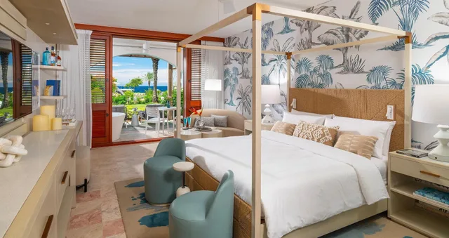 Subi, Walkout, Patio, Bathtub, Club Floor، Sandals Royal Curacao - Adults Only 1/2