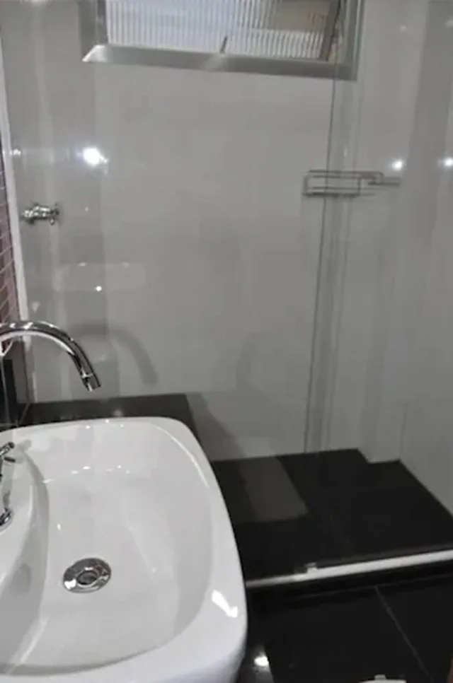 غرفة قياسية بسرير مزدوج أو سريرين منفصلين، Diplomata Hotel 5/8