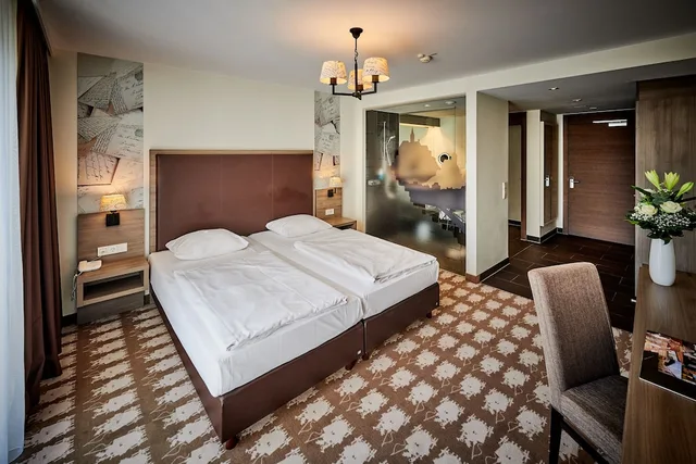 Comfort, Double Bed, Posthotel Walhalla Regensburg Ost 2/5