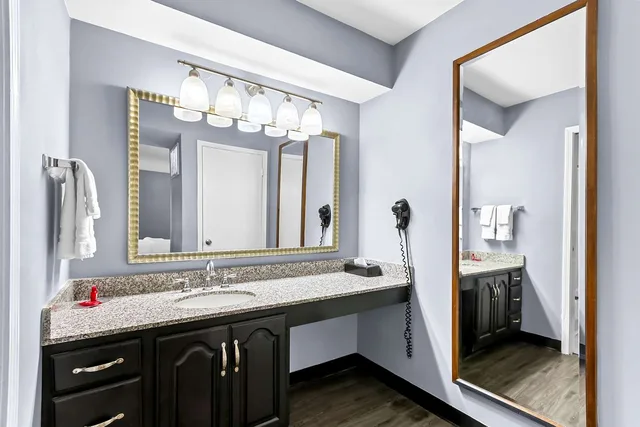Loft, Suite, 2 King Beds, 2 Bathrooms, Sofa, Kitchen، SureStay Studio by Best Western Pensacola 3/3