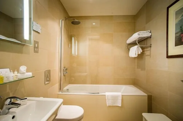 Senior, Twin Beds، The Varsity Hotel Spa 4/4
