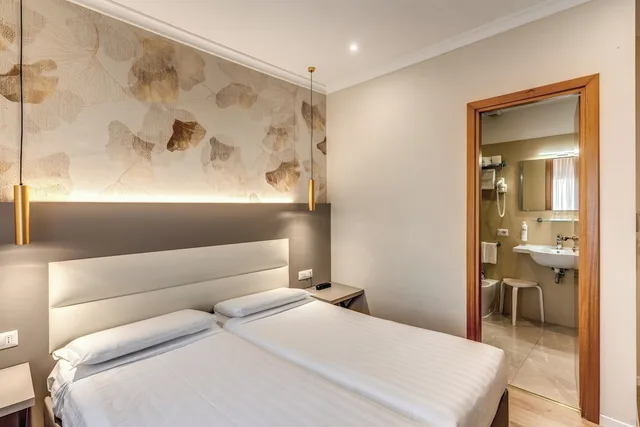 غرفة سوبيريور بسرير مزدوج، Flower Garden Hotel 1/8