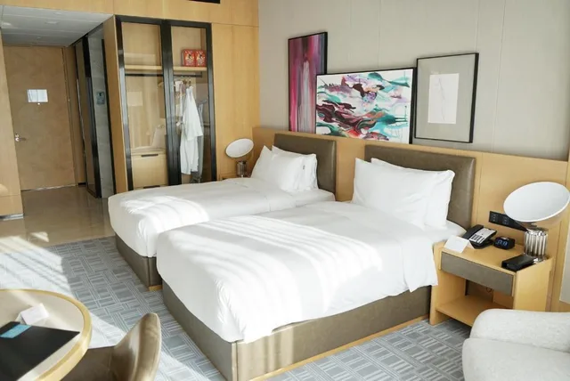 Executive, Radisson Hangzhou Qianjiang 5/10