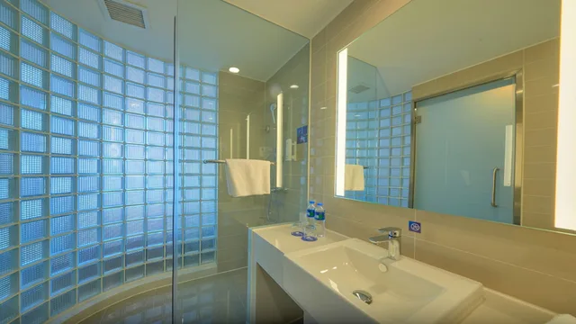 غرفة قياسية بسرير كوين لذوي الإعاقة، Holiday Inn Express SHENYANG NORTH STATION 9/9