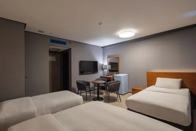 غرفة عائلية بسرير مزدوج وسريرين منفصلين، Insadong Crown Hotel 9/10