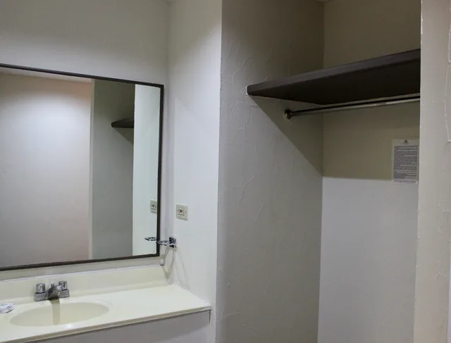 غرفة بسريرين مزدوجين، Hotel Plaza Del Arco 2/2