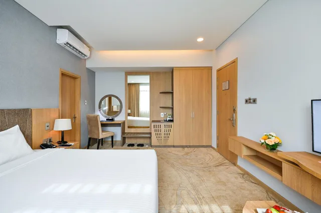 غرفة بريميوم ديلوكس بسرير كينج بإطلالة على المدينة، Muong Thanh Grand Saigon Centre Hotel 2/10