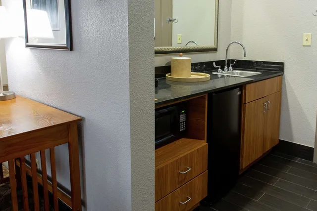 جناح استوديو بسرير كينج مع أريكة، Hampton Inn & Suites Chesapeake-Square Mall 4/4