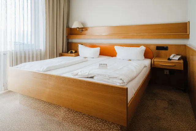 غرفة بسرير مزدوج بشرفة، Savoy Hotel Bad Mergentheim 1/3