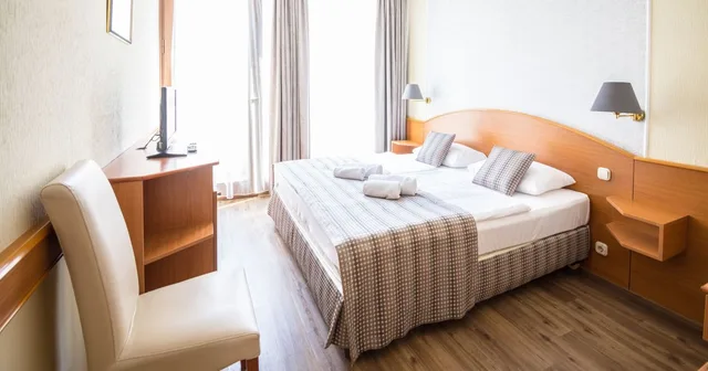 غرفة ديلوكس، Hotel Orion Varkert 6/6