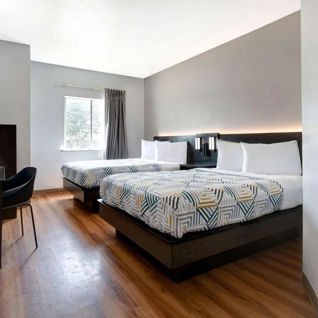 غرفة بسريرين كوين لغير المدخنين، Motel6 San Antonio, TX - South 6/10