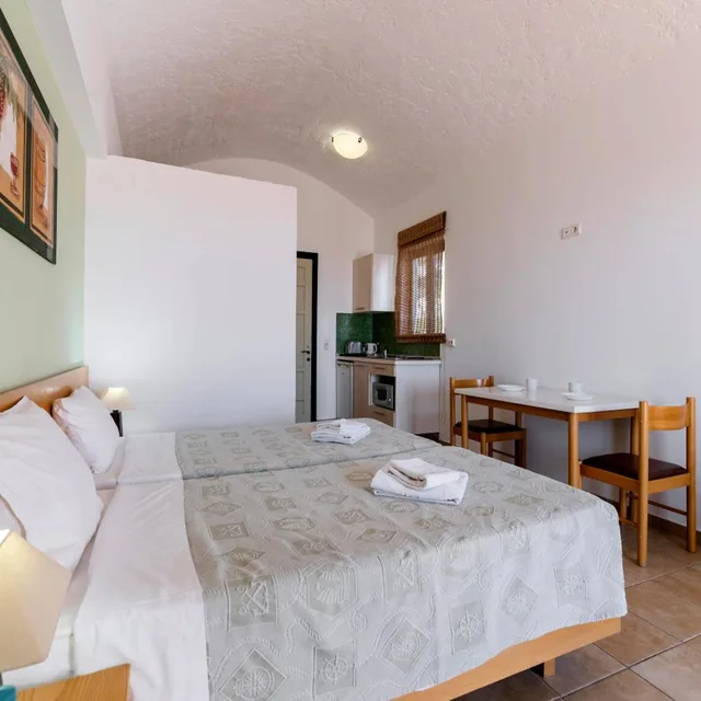 غرفة بسرير مزدوج أو سريرين منفصلين، Stella Hotel 10/10