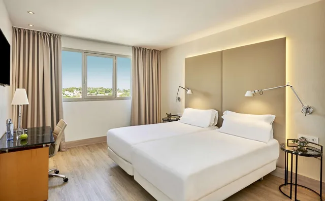Standard, with Extra Bed, Nh Ciutat De Reus 3/5