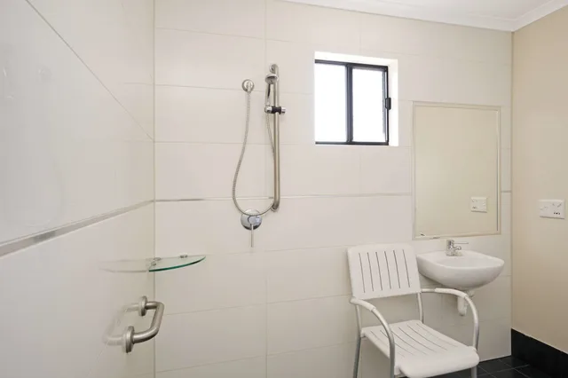 غرفة قياسية بسرير كوين لذوي الإعاقة، Quality Hotel Darwin Airport 2/2