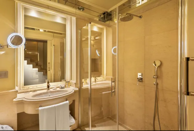 غرفة عائلية بسريرين منفصلين في الطابق الأرضي، Hotel Casa del Poeta 2/2
